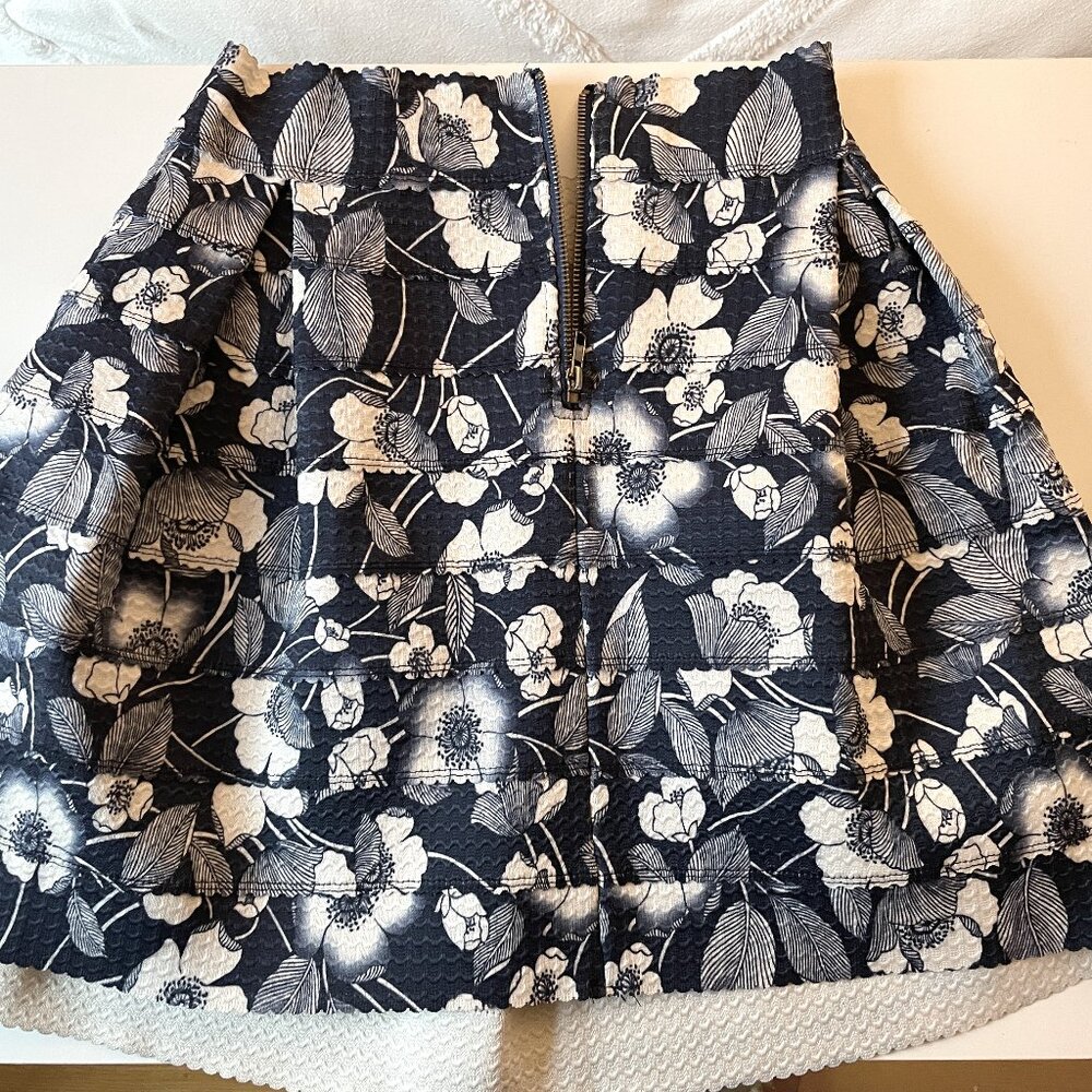 Honey Punch Banded, Structured Skirt